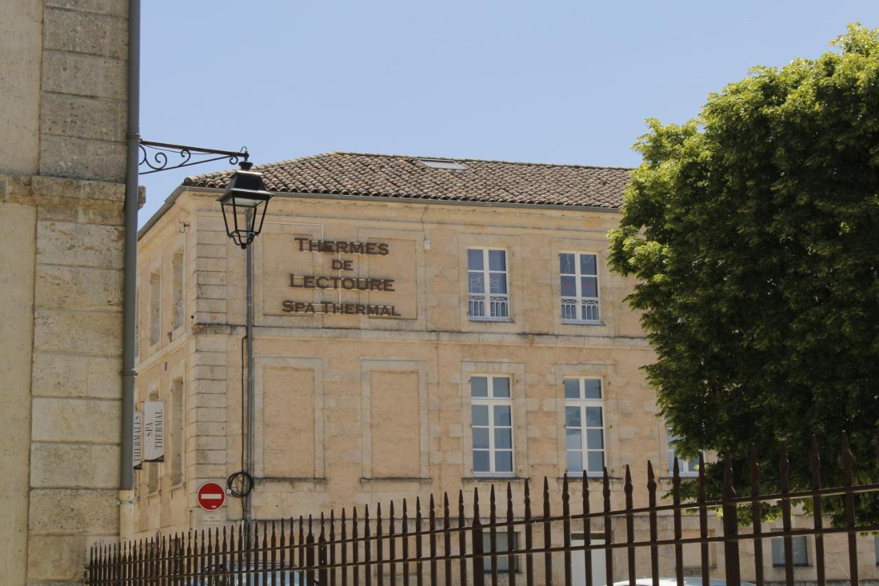 Hotel College Des Doctrinaires Lectoure Exterior foto